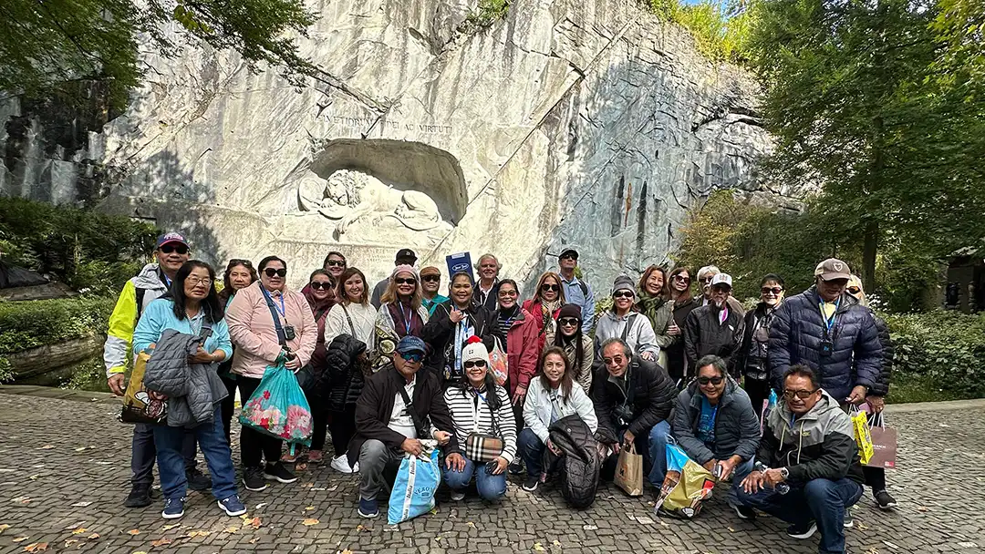 16x9-HeartOfEuropeTour-LionOfLucerne Heart of Europe Land Tour at the Lion of Lucerne in Switzerland.