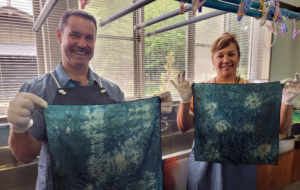 11-Indigo-Dyeing