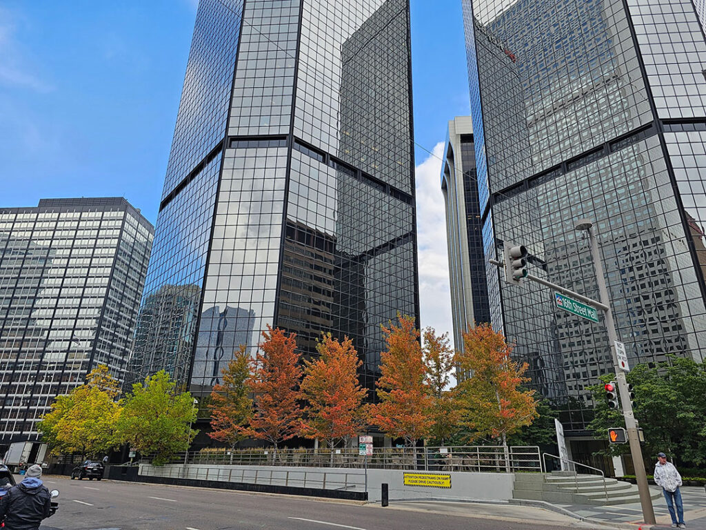 2-Downtown-Tour 2-Downtown-Tour