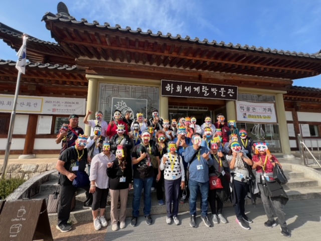 8 Everyone wearing our masks 8 Everyone wearing our masks
