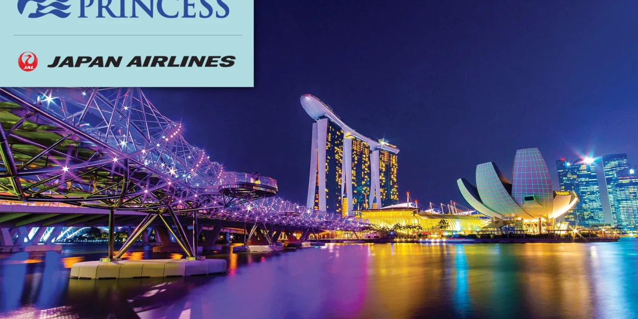 Photo of the colorful night lights of Marina Bay in Singapore