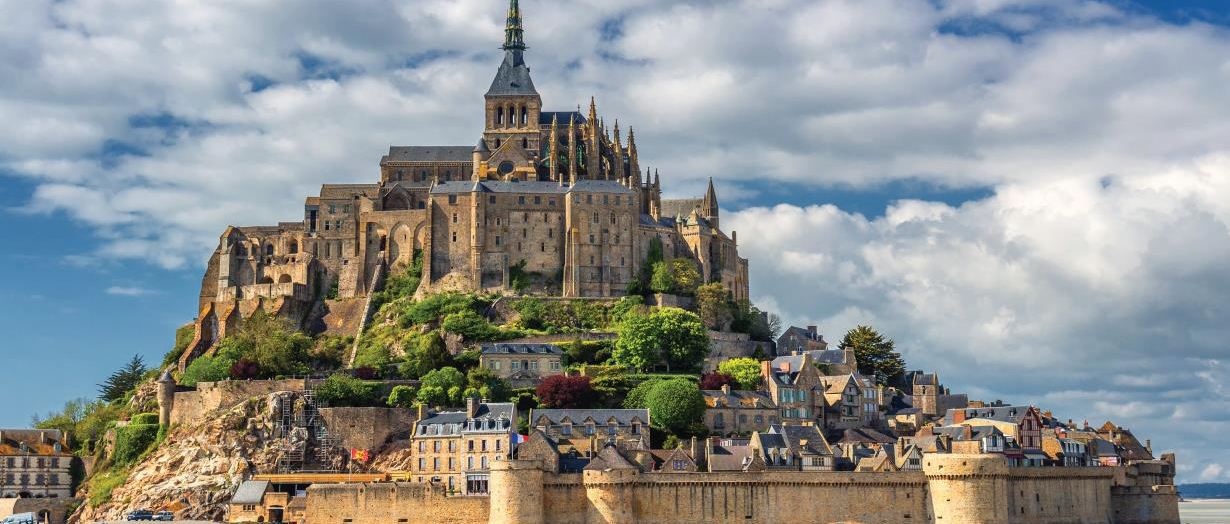 2023-Essential-Europe-with-Seine-River-Cruise